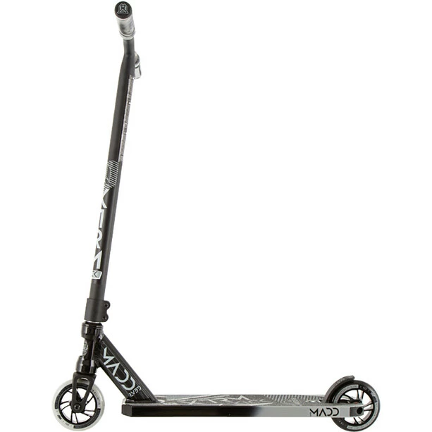 MADD GEAR Kick Extreme Stunt Scooter Schwarz 4 MADD GEAR Kick Extreme Stunt Scooter Schwarz – Bild 4